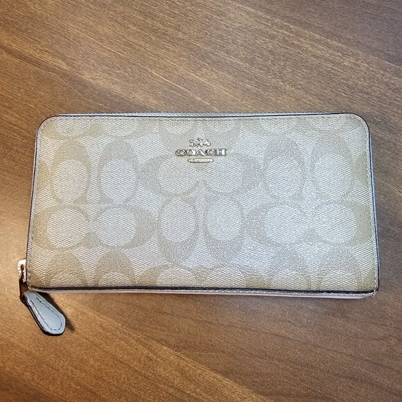 Coach Long Zip Around Canvas Wallet Signature Khaki Brown Multiple Compartments - Picture 1 of 9
